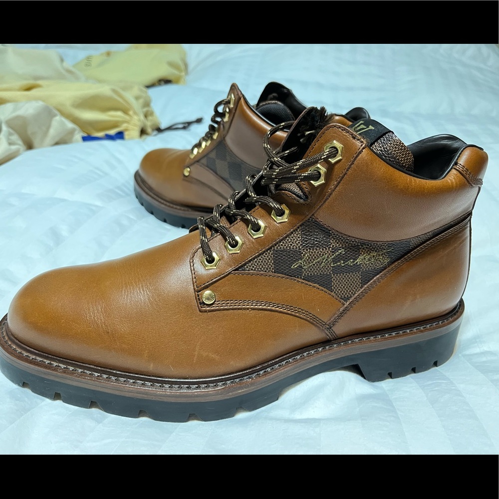 Louis Vuitton Boot Mens size 9
